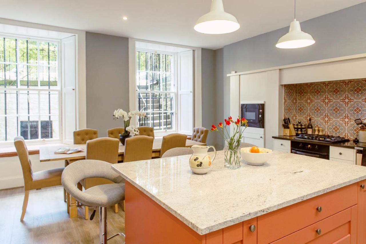Gorgeous Central Edinburgh 3-Bedroom Apartment 외부 사진