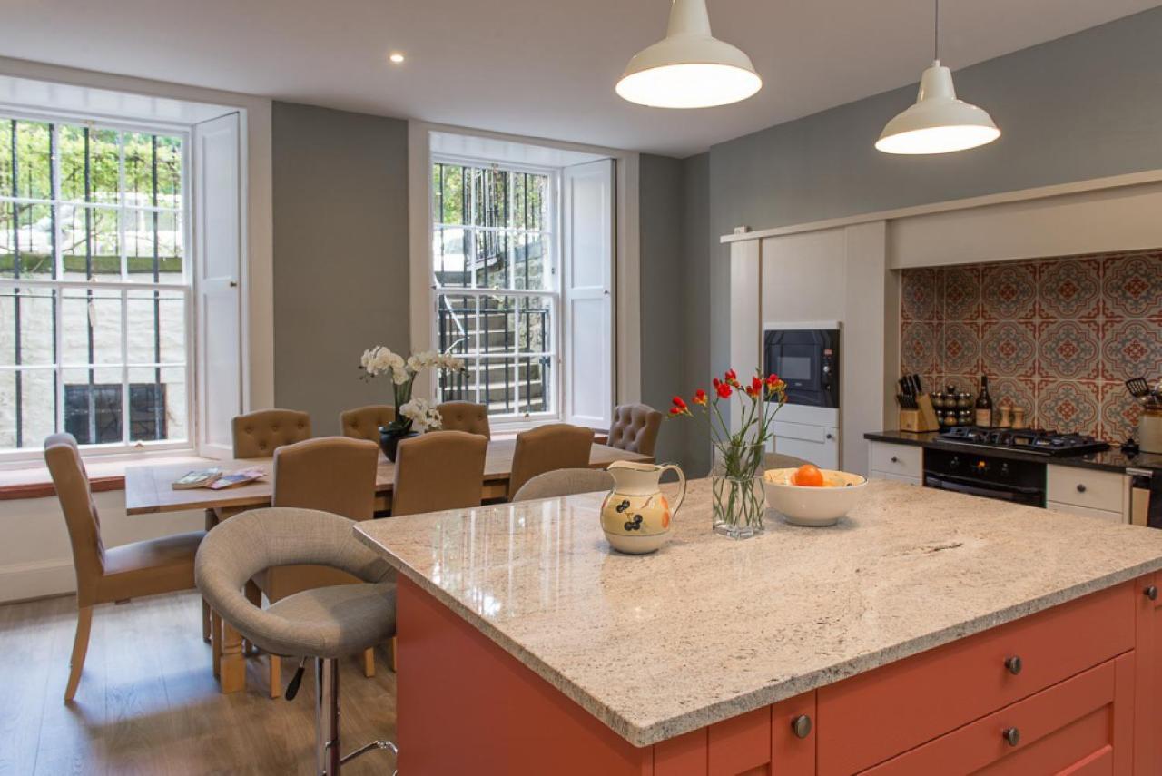 Gorgeous Central Edinburgh 3-Bedroom Apartment 외부 사진